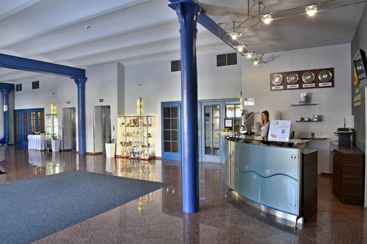 Lh Hotel Dvorak Tabor Congress & Wellness Екстер'єр фото