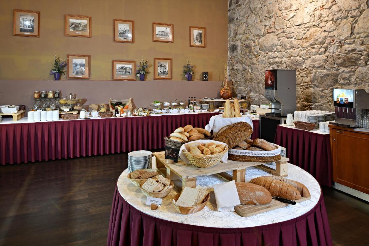 Lh Hotel Dvorak Tabor Congress & Wellness Екстер'єр фото